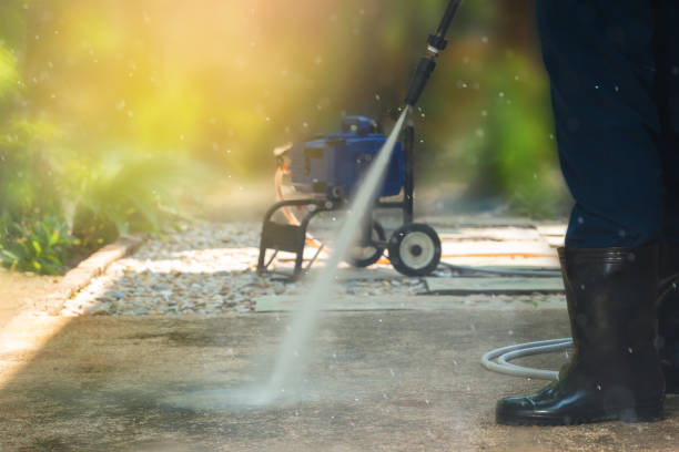 Best Gas Station Cleaning  in Center, CO
